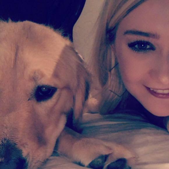 Meet your Posher, Kelsey - Picture 1 of 1